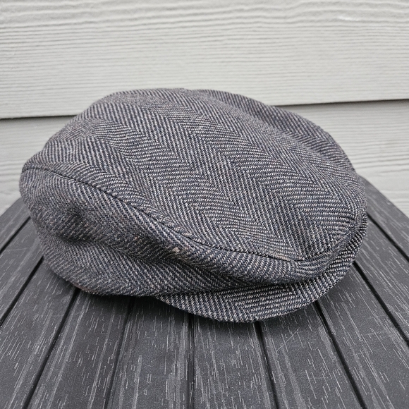 Broner Other - Broner Wool Ear Flap Newsboy Brown Herringbone Cabbie Hat Mens Size Medium